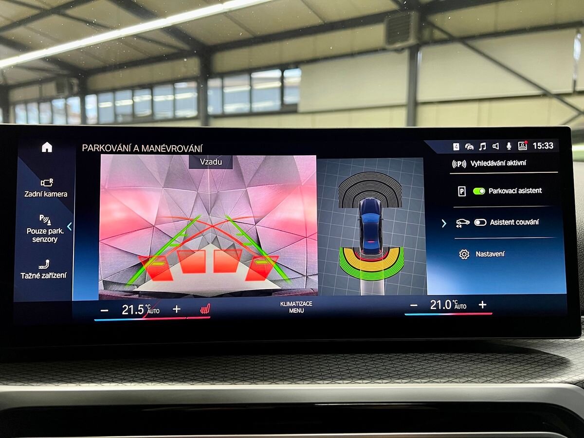 BMW Řada 3 Sedan / Limuzína 2,0 l 140 kw