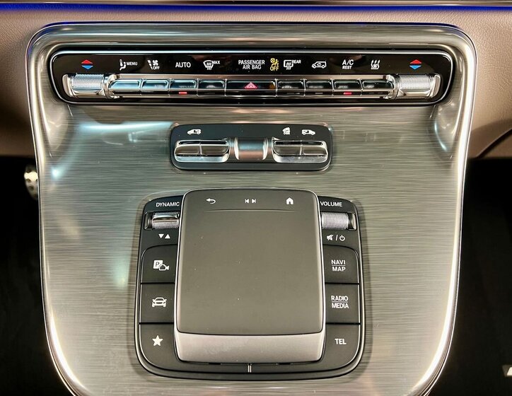 Mercedes-Benz Třídy V 27