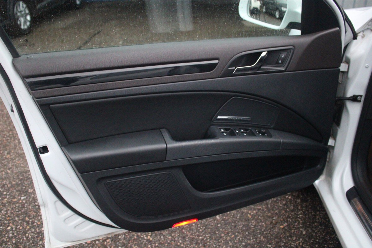 Škoda Superb Sedan 2,0 l 125 kw