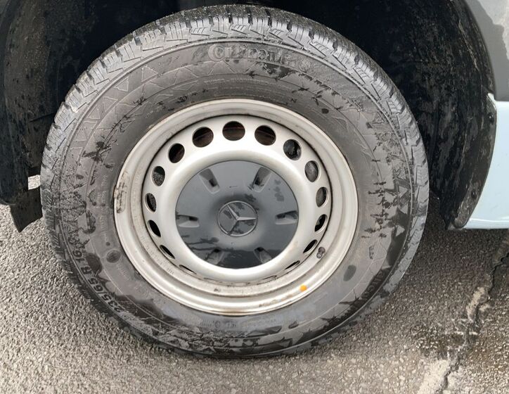 Mercedes-Benz Sprinter 25