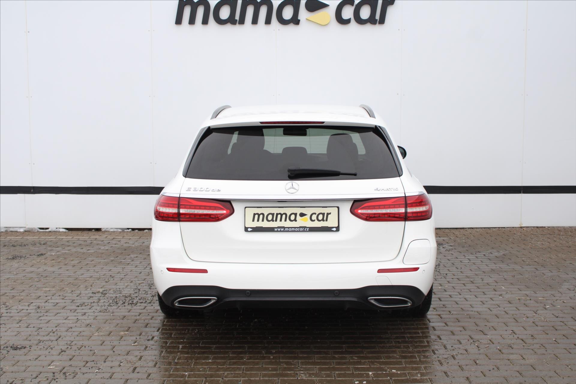 Mercedes-Benz Třídy E Kombi 2,0 l 143 kw