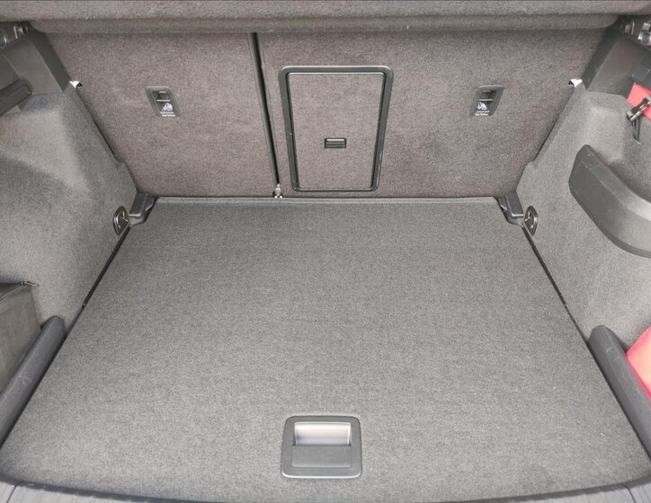 Škoda Karoq SUV 2,0 l 110 kw