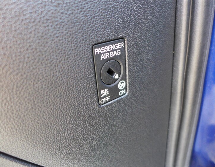 Volkswagen T-Roc SUV / Terénní 2,0 l 110 kw