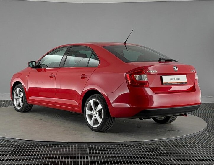 Škoda Rapid Liftback 1,2 l 77 kw