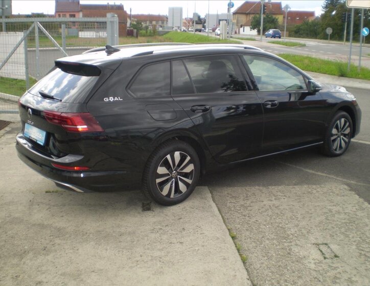 Volkswagen Golf Kombi 1,5 l 110 kw