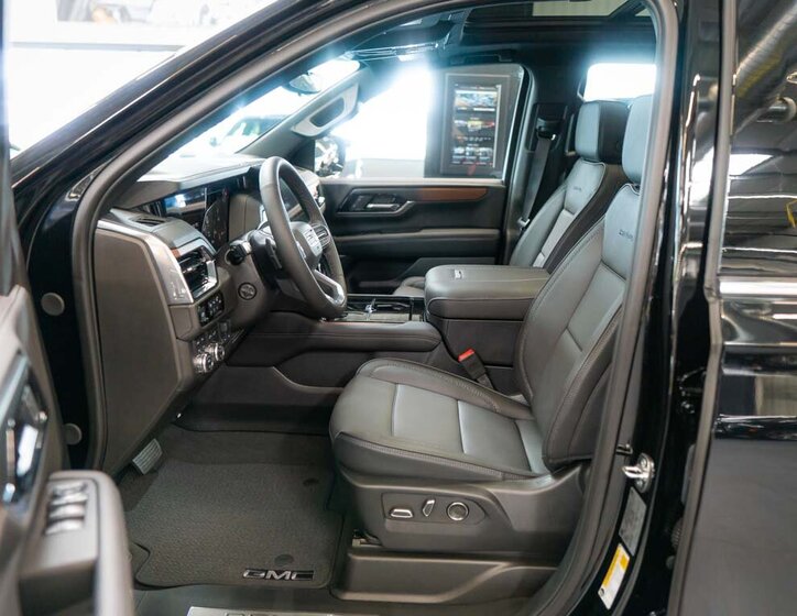 GMC Yukon SUV 6,2 l 313 kw