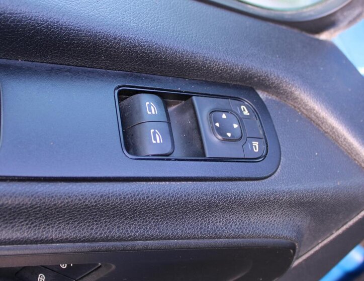 Mercedes-Benz Sprinter Užitková 2,1 l 120 kw