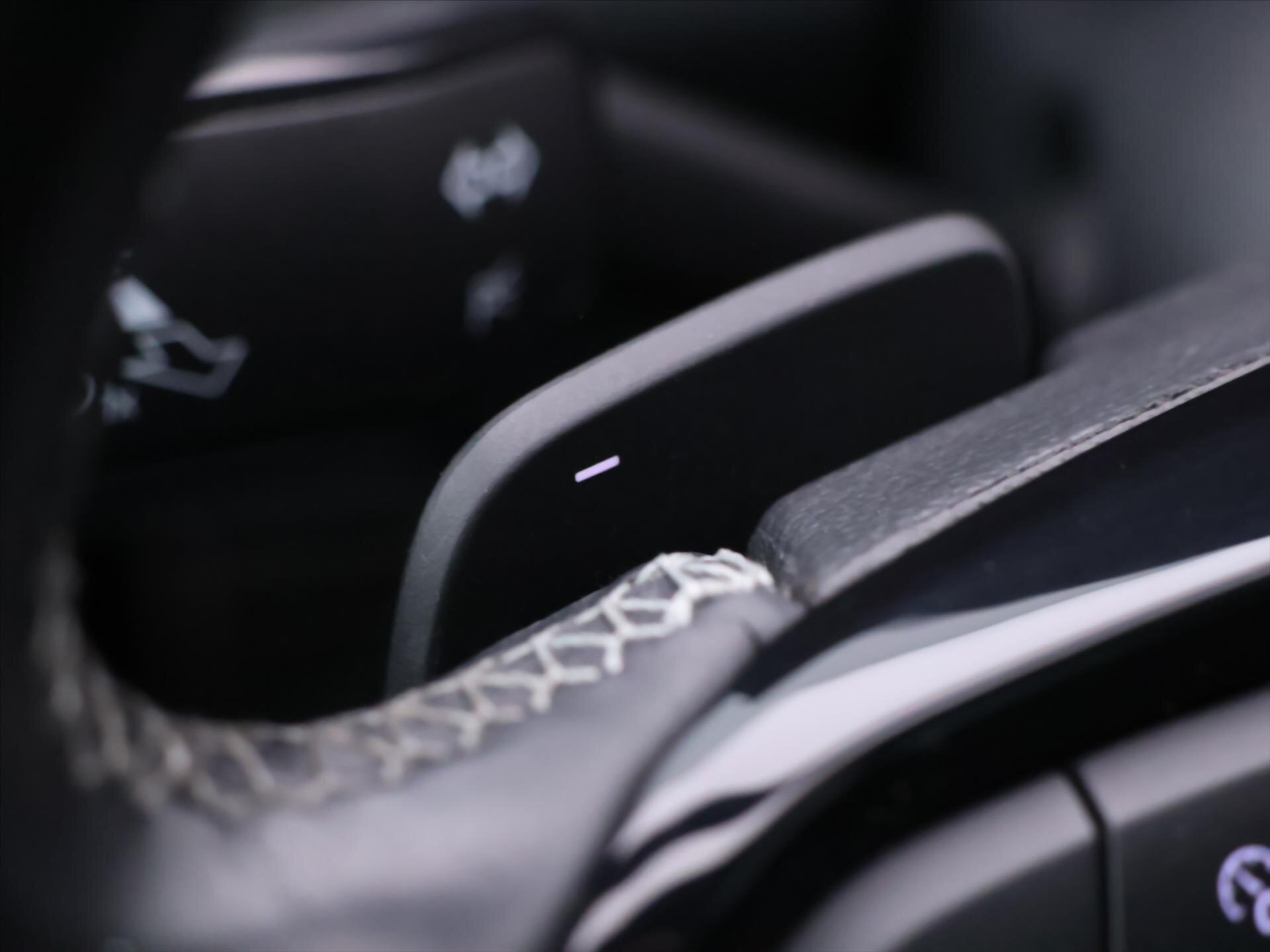 Volkswagen Golf Kombi 2,0 l 228 kw