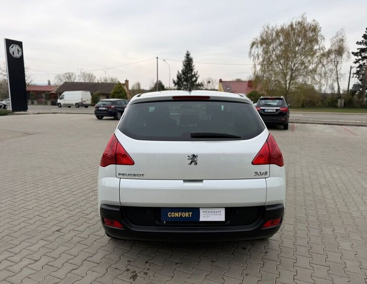 Peugeot 3008 MPV 1,6 l 88 kw
