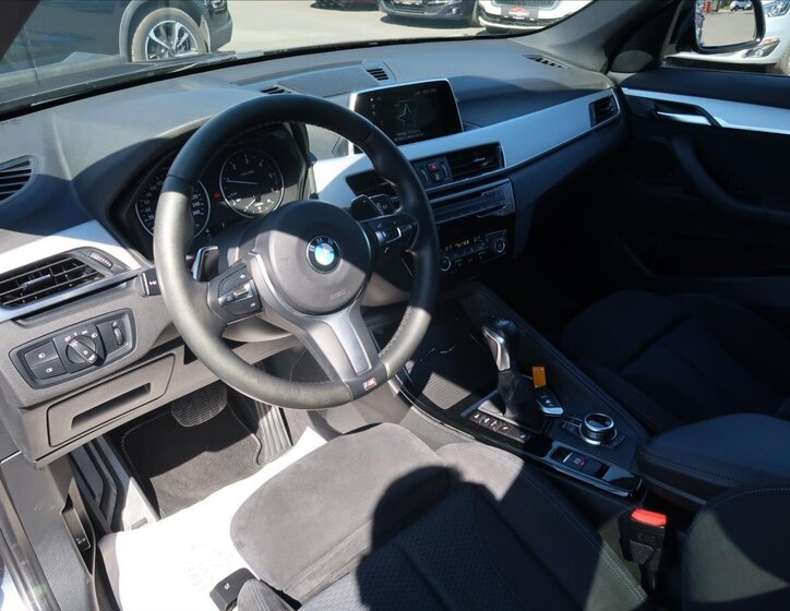 BMW X1 SUV / Terénní 2,0 l 140 kw