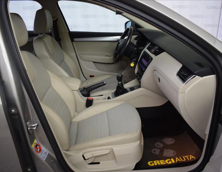 Škoda Octavia Kombi 2,0 l 110 kw