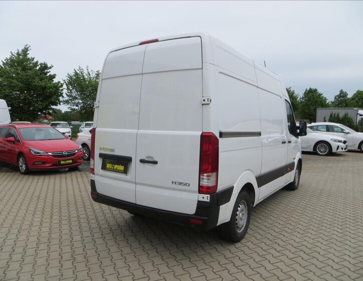 Hyundai H 350 8