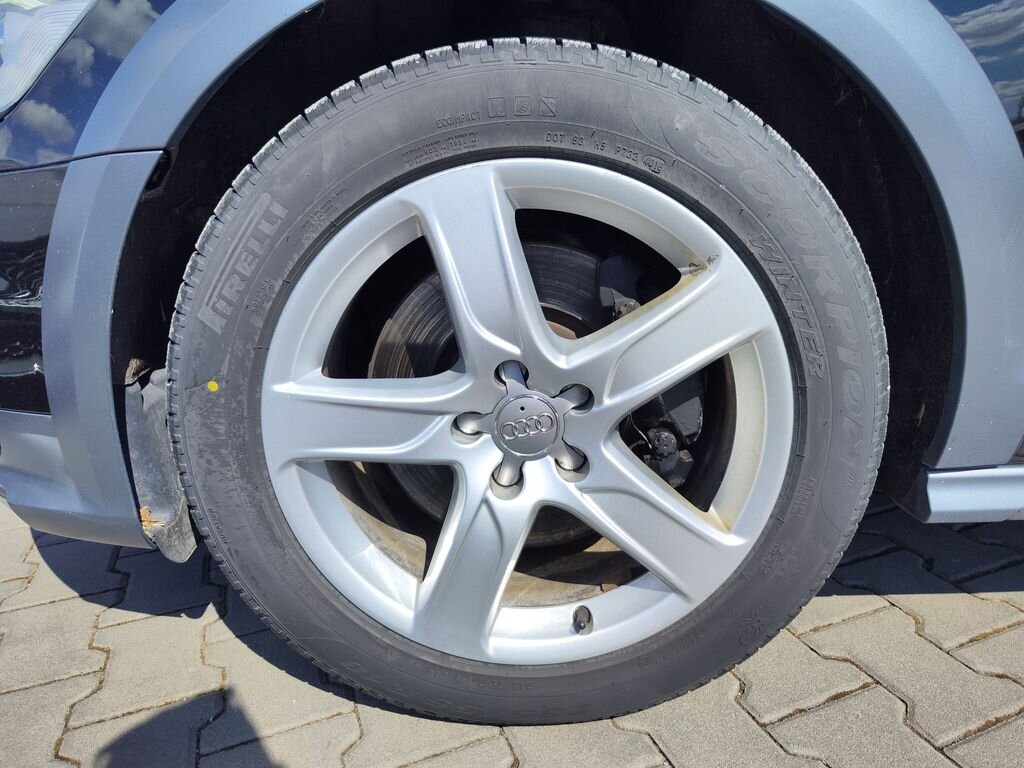 Audi A6 Allroad Kombi 3,0 l 160 kw