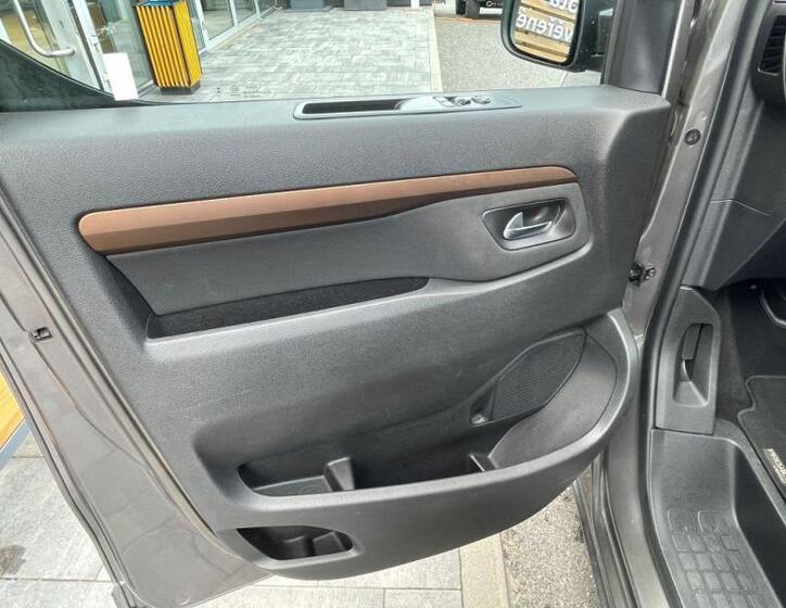 Toyota ProAce Verso 24