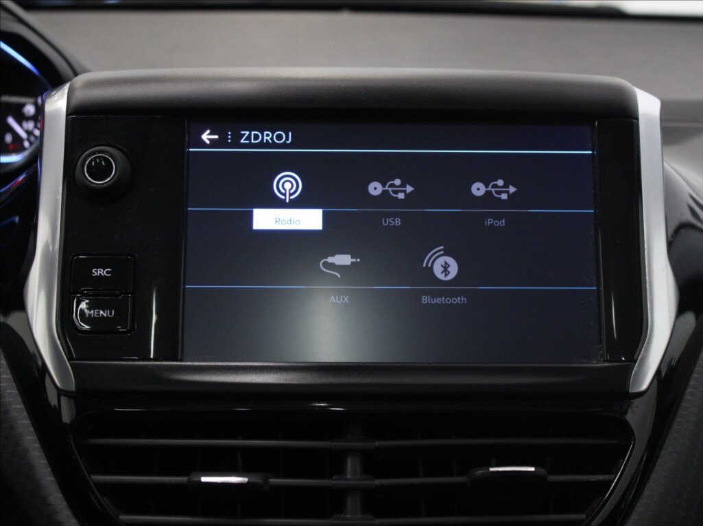 Peugeot 208 Hatchback 1,2 l 81 kw