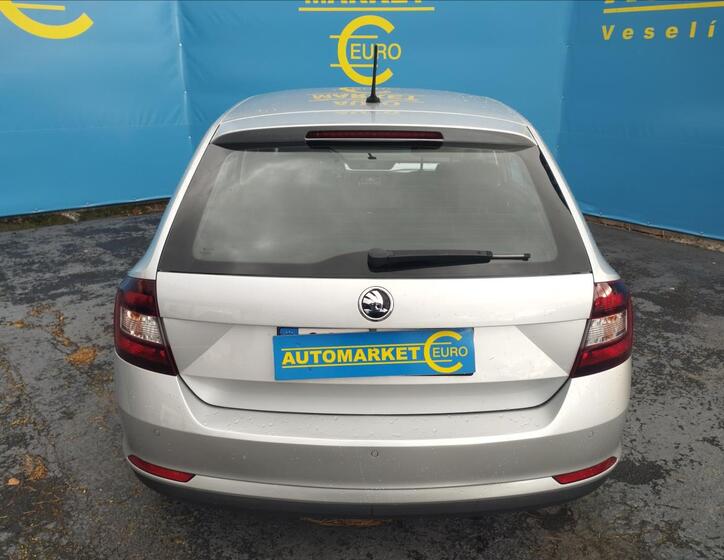 Škoda Rapid 5