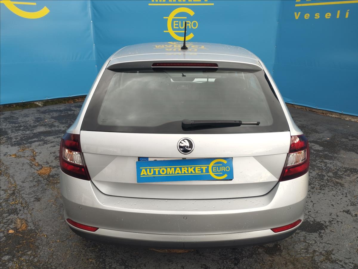 Škoda Rapid