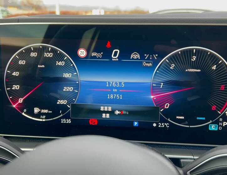 Mercedes-Benz Ostatní 17