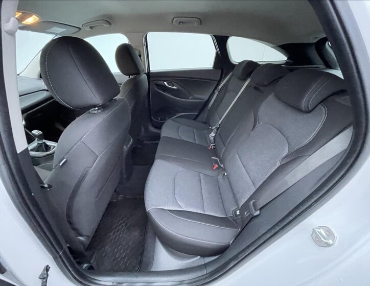 Hyundai i30 Kombi 998,0 88 kw