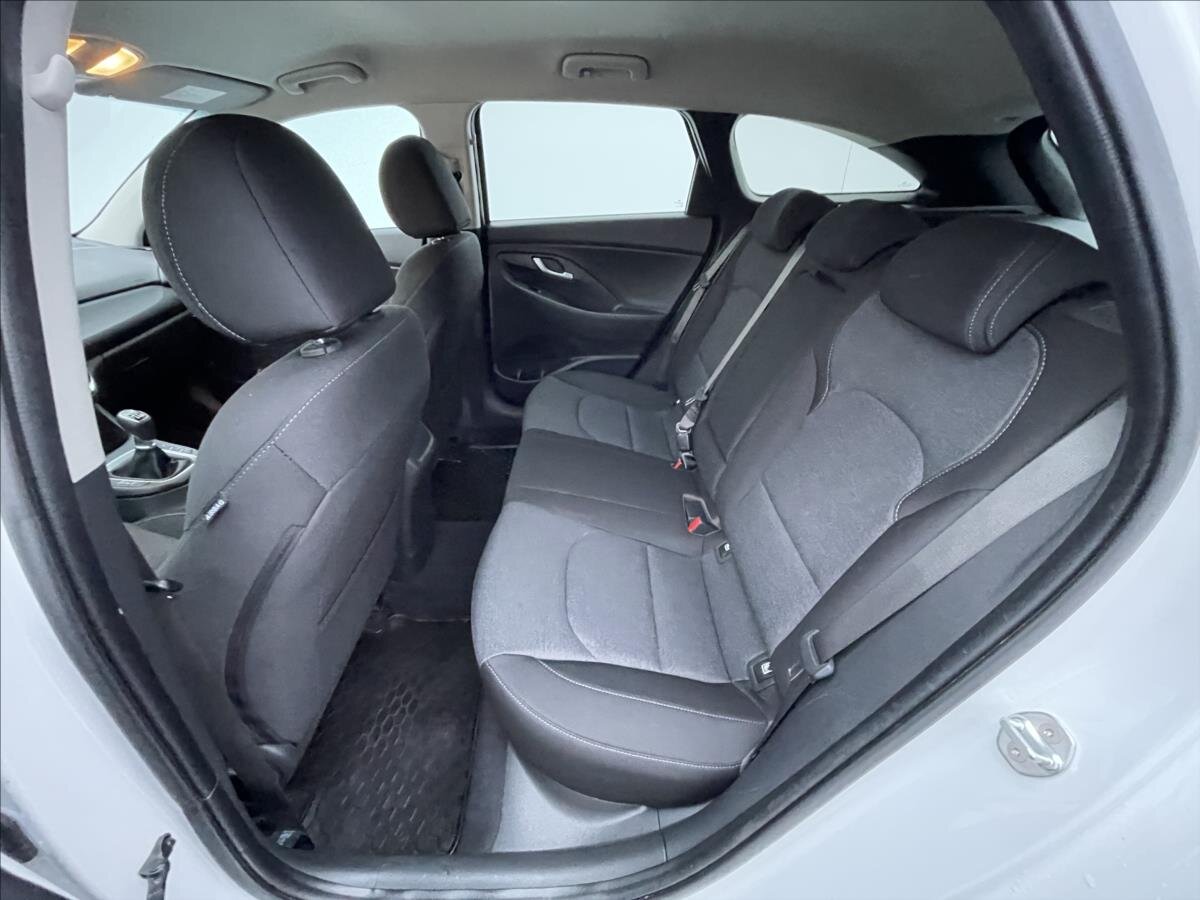 Hyundai i30 Kombi 998,0 88 kw