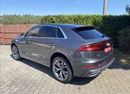 Audi Q8 SUV / Terénní 3,0 l 250 kw