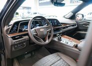 Cadillac Escalade 16