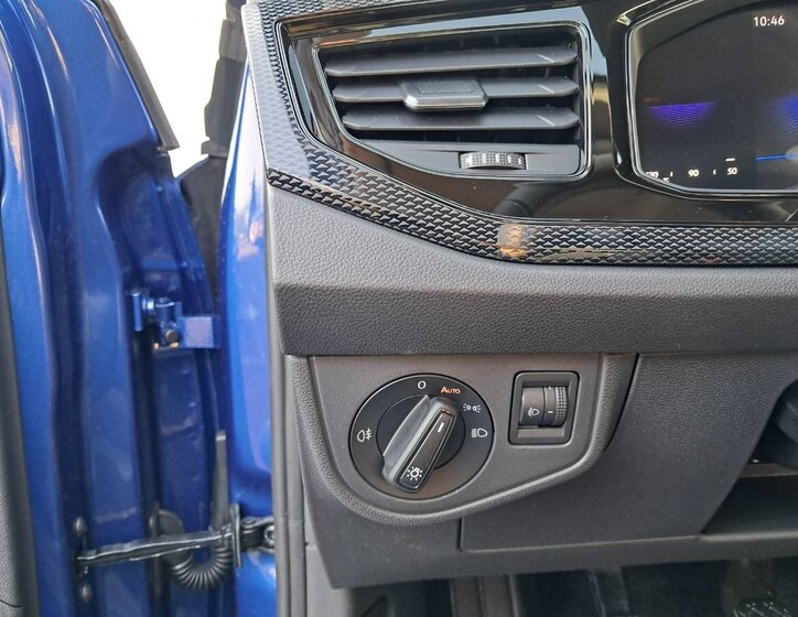 Volkswagen Polo Hatchback 999,0 70 kw