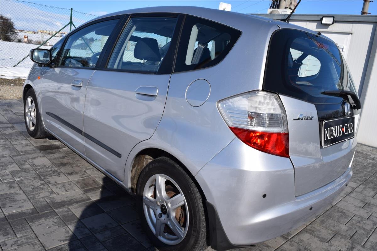 Honda Jazz Hatchback 1,2 l 66 kw