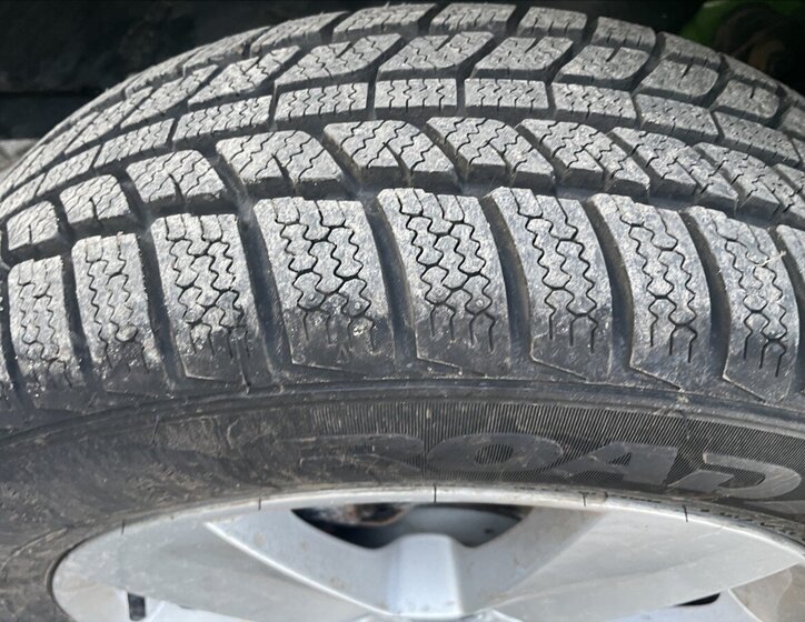 Škoda Rapid Hatchback 999,0 81 kw