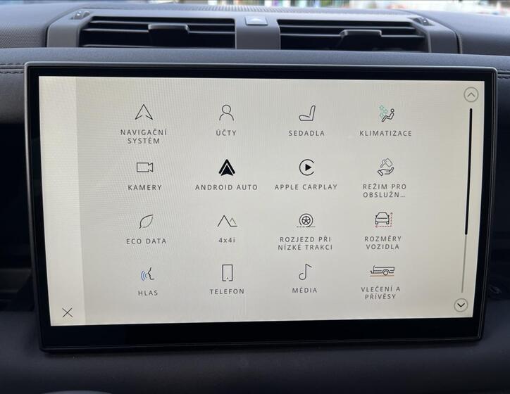 Land Rover Defender 21