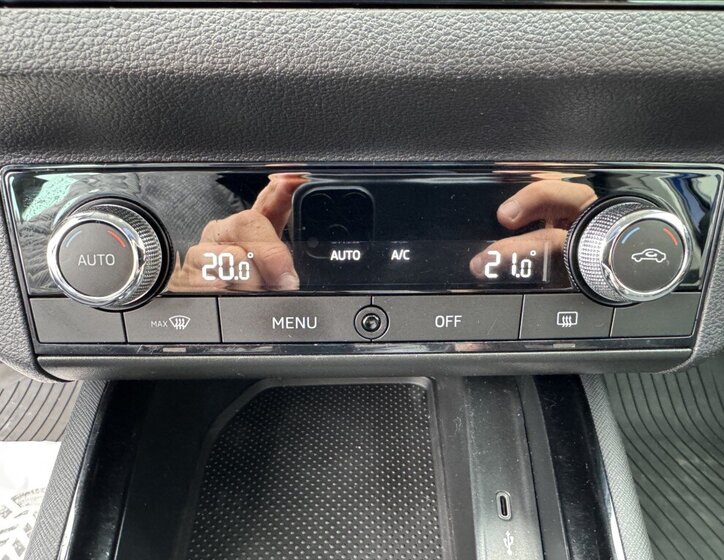 Škoda Scala Hatchback 999,0 70 kw