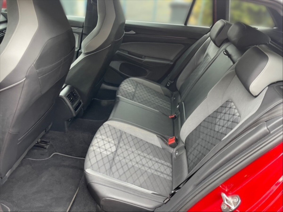 Volkswagen Golf Kombi 2,0 l 110 kw