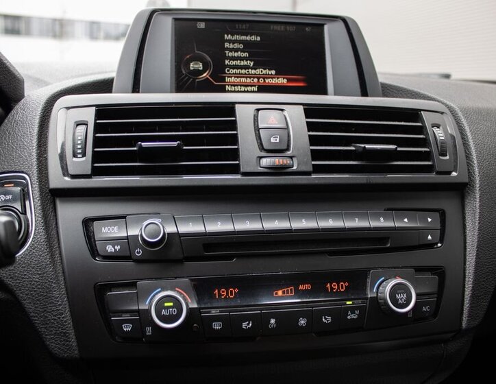 BMW Řada 1 Hatchback 2,0 l 85 kw