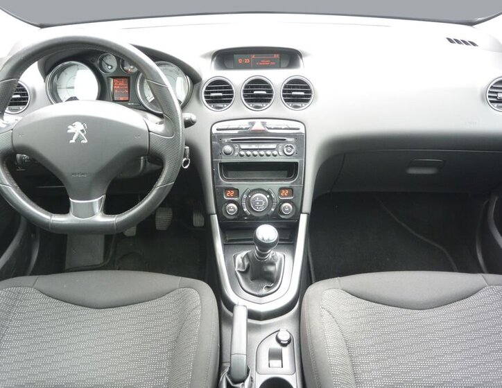 Peugeot 308 Kombi 2,0 l 110 kw