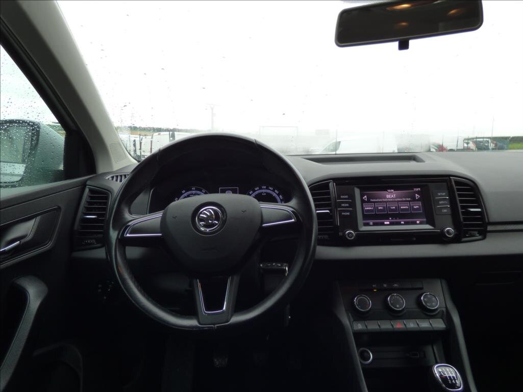 Škoda Karoq SUV / Terénní 999,0 85 kw