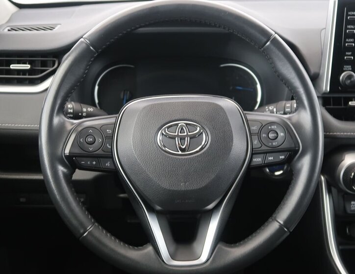 Toyota RAV4 SUV 2,5 l 131 kw