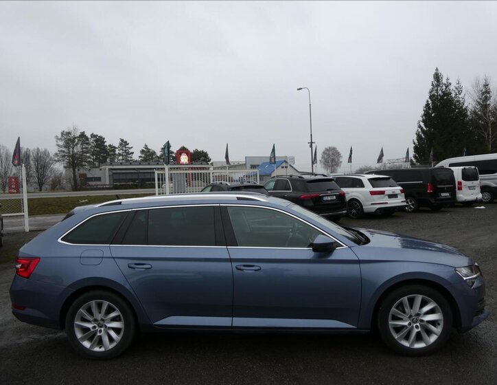 Škoda Superb Kombi 1,4 l 160 kw