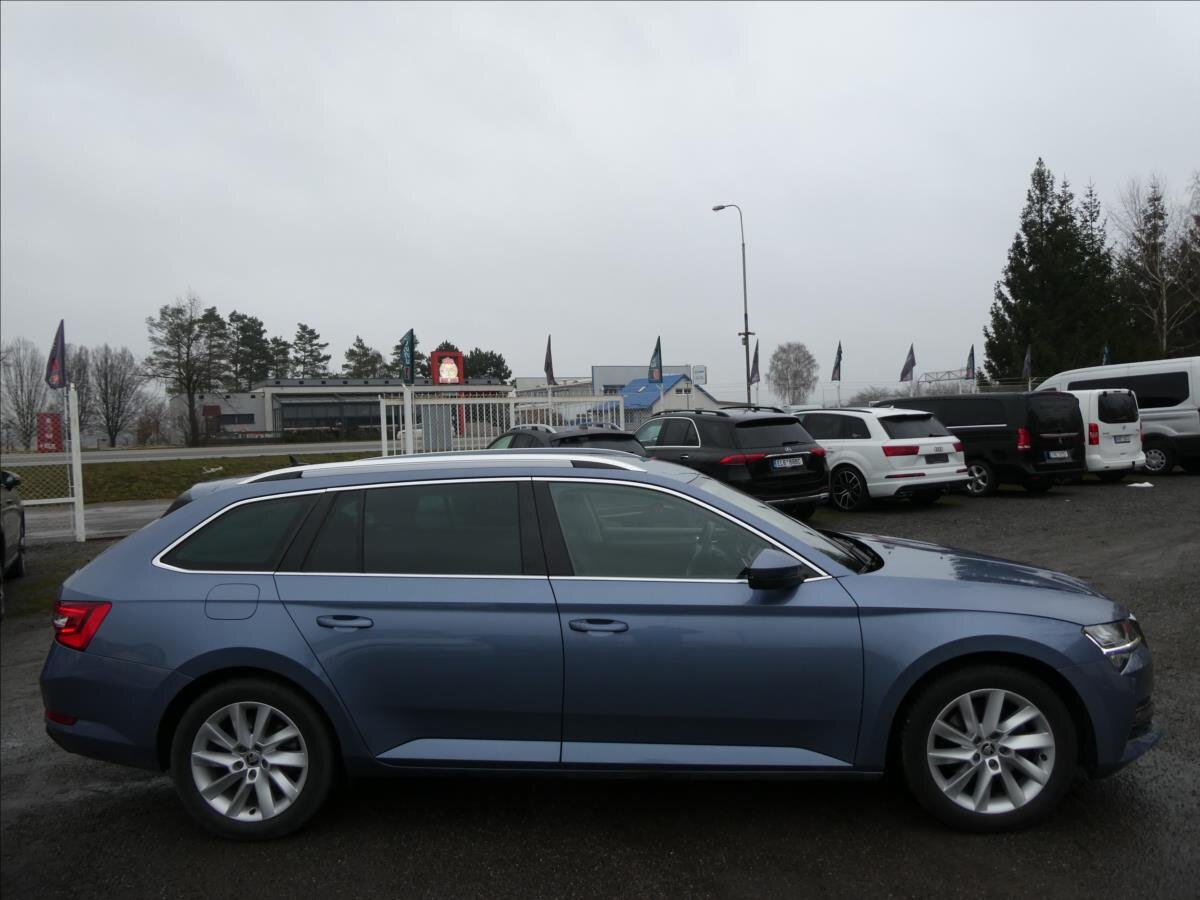 Škoda Superb Kombi 1,4 l 160 kw