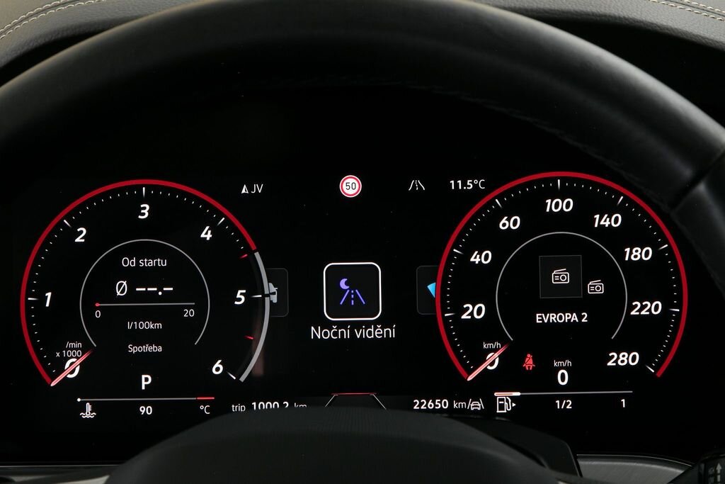 Volkswagen Touareg SUV / Terénní 3,0 l 210 kw