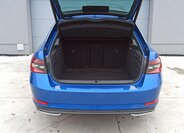 Škoda Superb 9