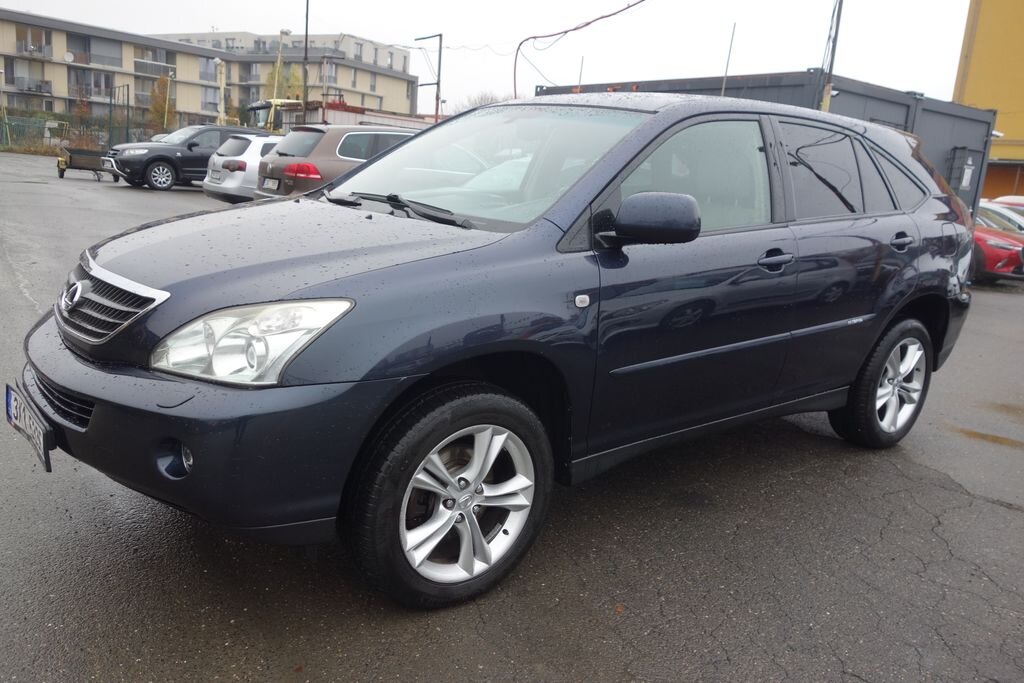Lexus RX 400 SUV 3,3 l 155 kw