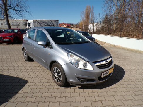 Opel Corsa Hatchback 1,2 l 59 kw
