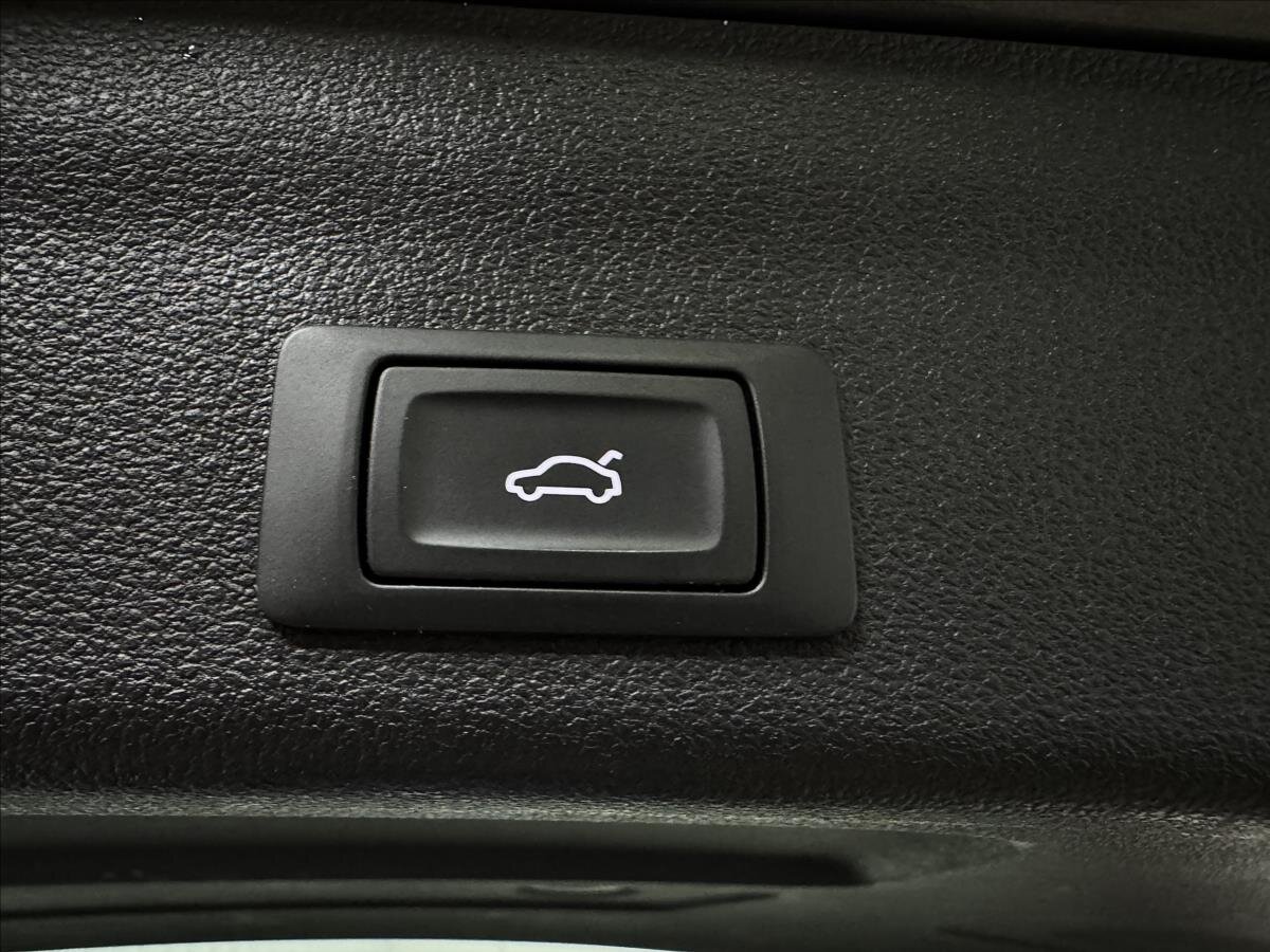 Audi A6 Kombi 2,0 l 150 kw