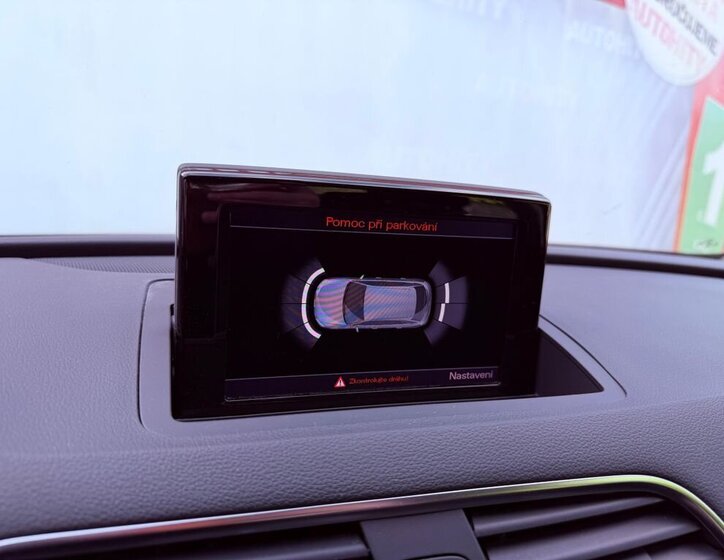 Audi Q3 SUV / Terénní 1,4 l 110 kw