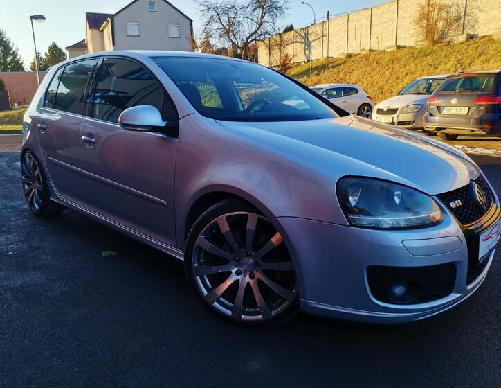 Volkswagen Golf 5