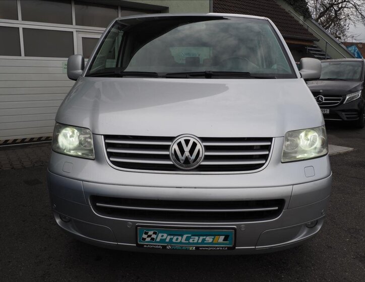 Volkswagen Multivan Kombi 2,5 l 128 kw