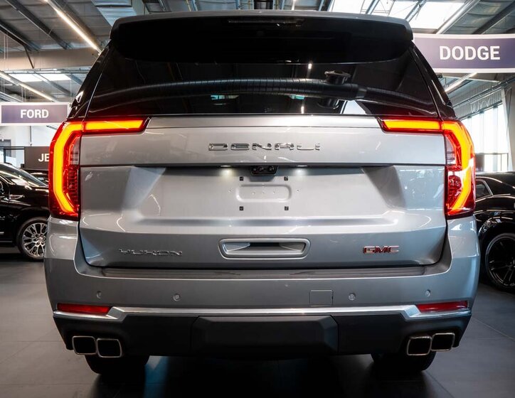 GMC Yukon SUV 6,2 l 313 kw