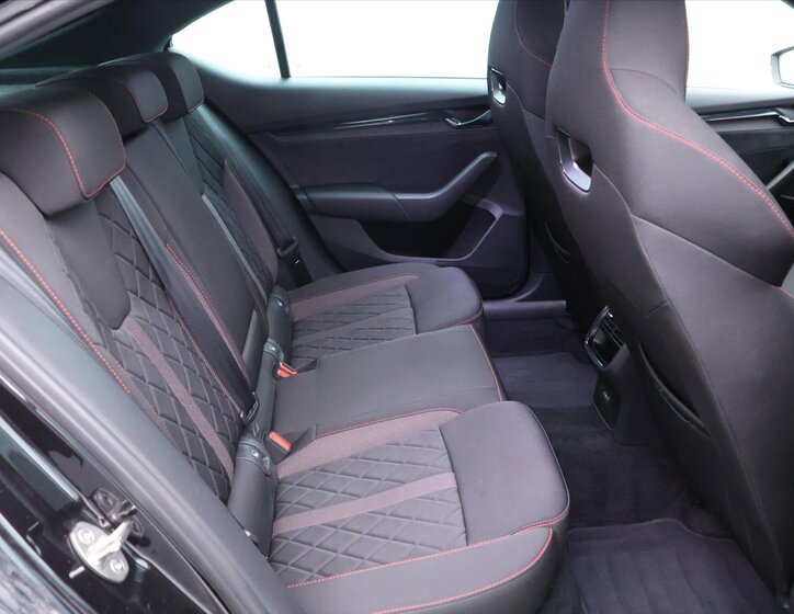 Škoda Octavia Liftback 2,0 l 180 kw