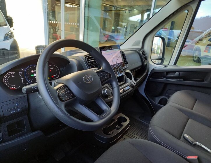 Toyota Proace Max 7