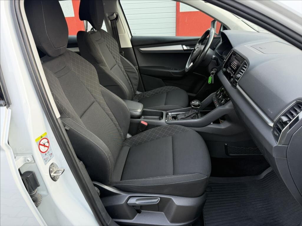 Škoda Karoq SUV / Terénní 1,6 l 85 kw